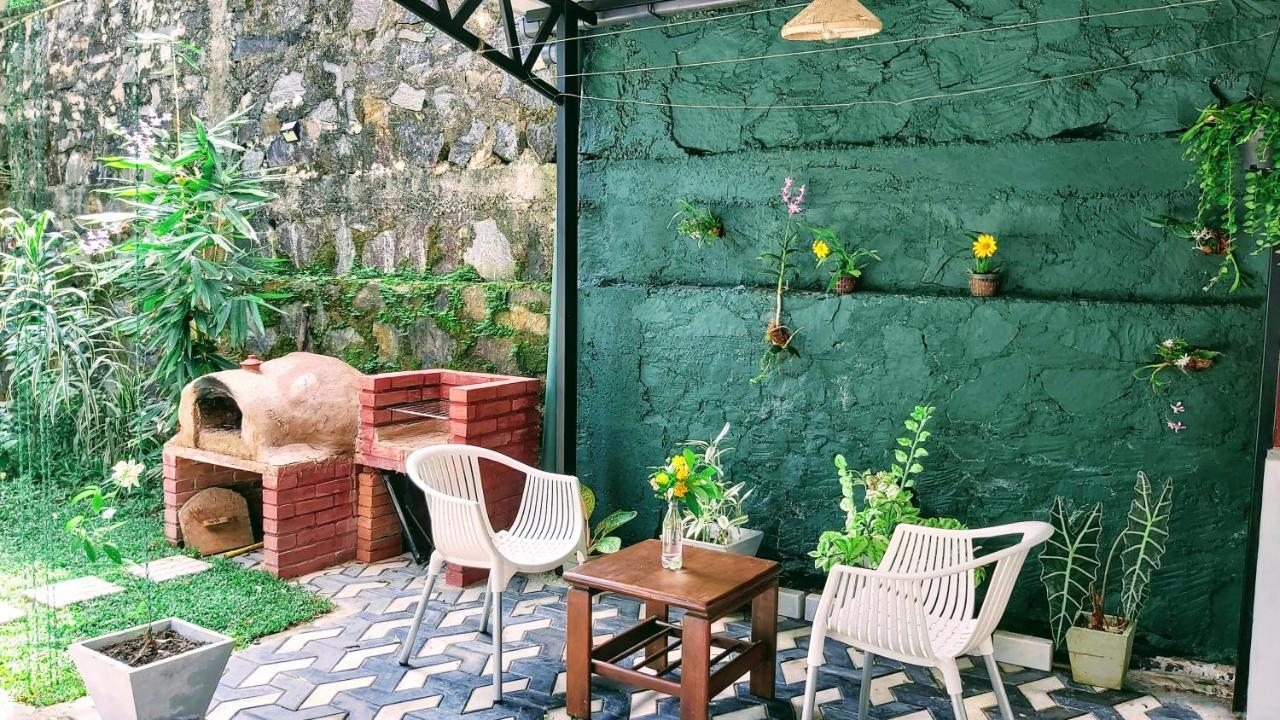 Villa Senan - 2 Apartments - Мириса Екстериор снимка